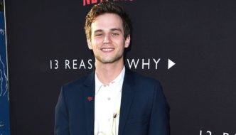 13 Reasons Why – Brandon Flynn fa coming out e lancia un messaggio positivo contro l’omofobia: tutti i dettagli!