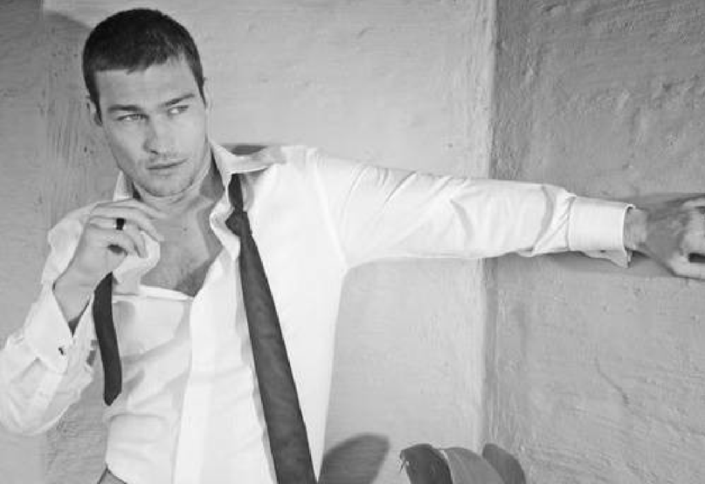 Andy Whitfield