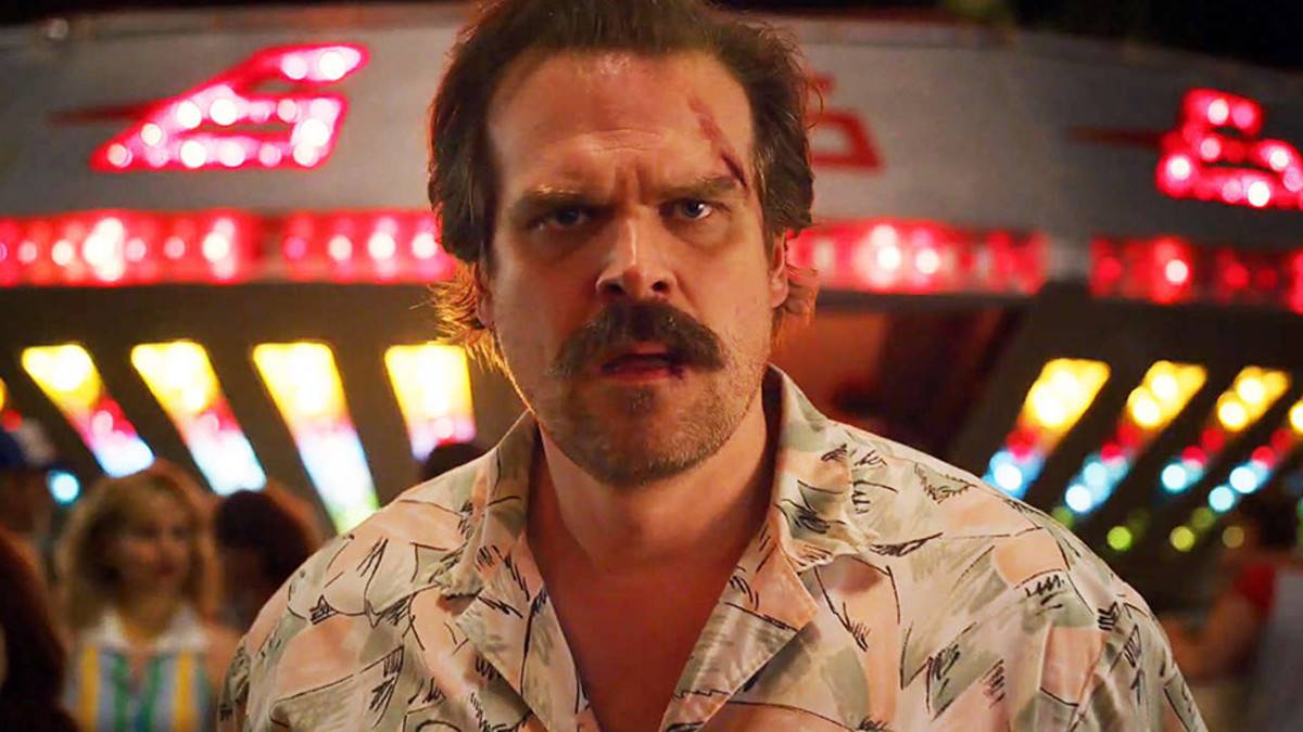 Stranger Things 4: la nuova teoria su Hopper sta facendo impazzire tutti