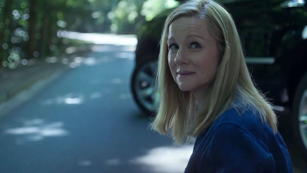 laura Linney
