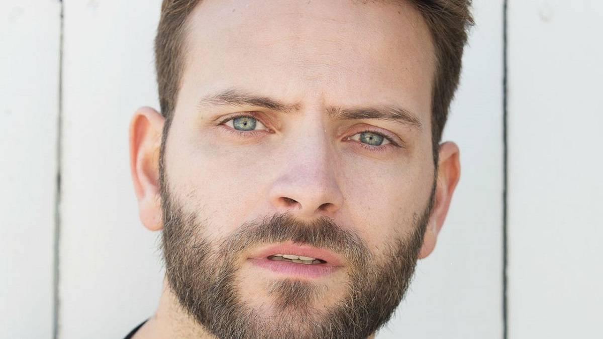 7 curiosità su Alessandro Borghi, il fascinoso protagonista di Suburra