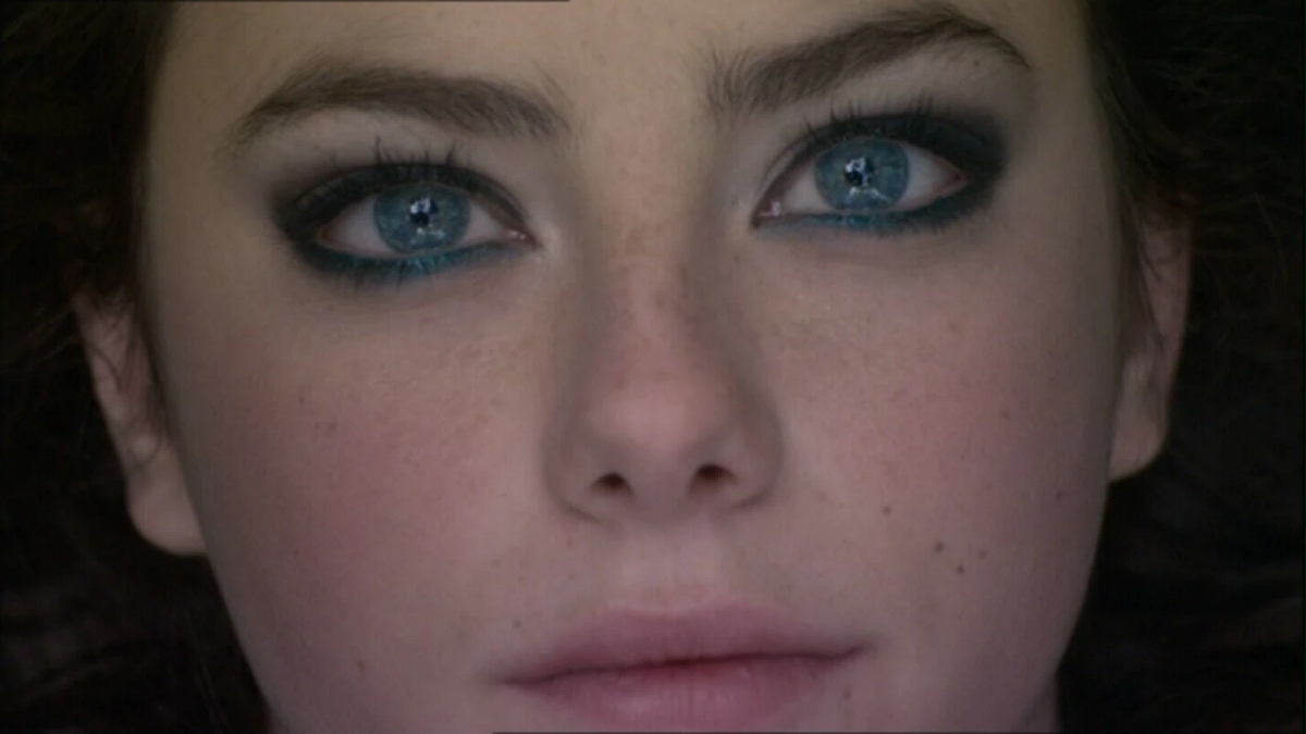 Lo scudo invisibile di Effy Stonem