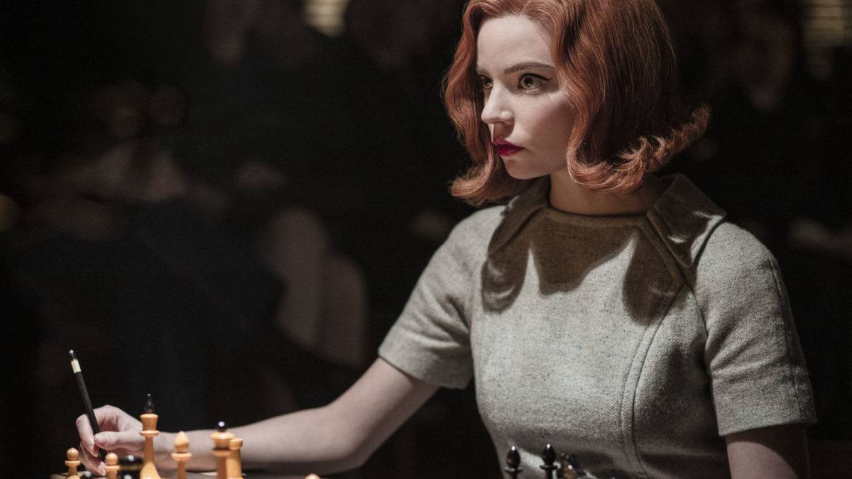 30 disagi che solo un vero fan de La regina degli scacchi può capire