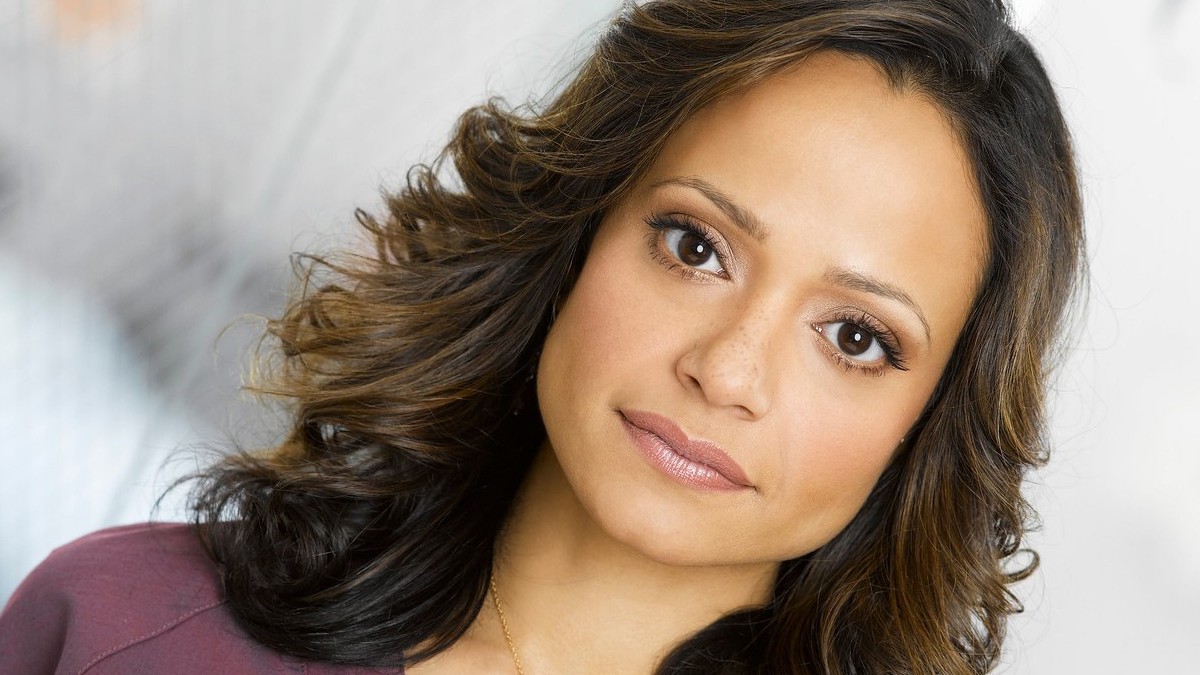 Carla Espinoza Scrubs
