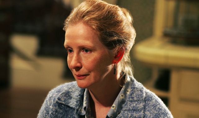 Six Feet Under: Ruth è la madre più originale nella storia delle Serie Tv