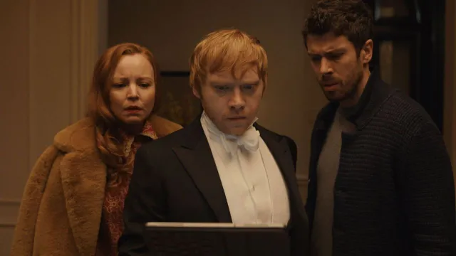 Parte del cast di Servant