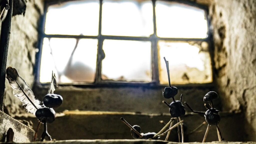 una scena de l'uomo delle castagne una delle migliori miniserie da vedere su Netflix