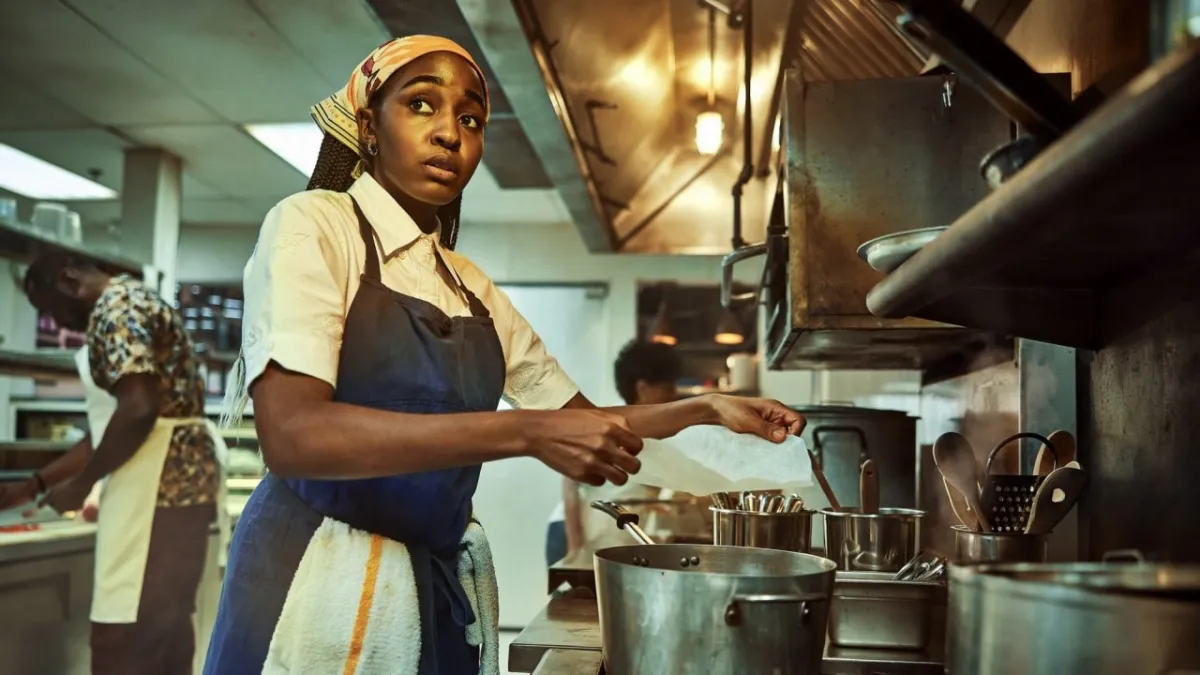Ok Jeremy Allen White, ma non facciamo l’errore di mettere in secondo piano Ayo Edebiri