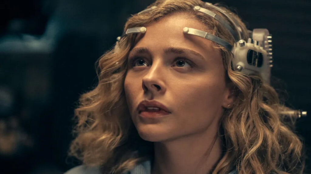 Una scena di Inverso, una delle Serie Tv da vedere su Amazon Prime Video
