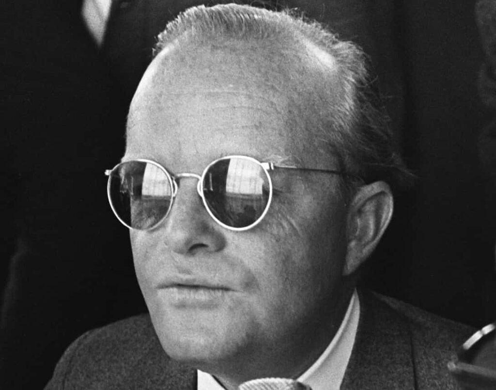 Truman Capote (640x360) scrittori nel cinema