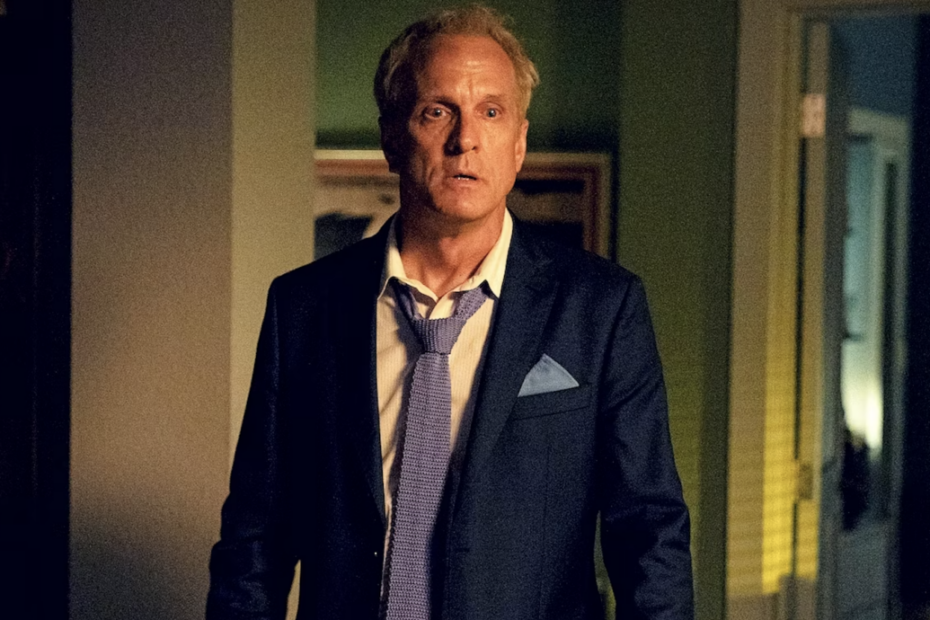 Un'immagine di Howard Hamlin in Better Call Saul, una delle Serie Tv da vedere più importanti della storia