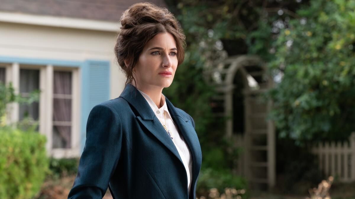 Kathryn Hahn nei panni di Agatha Harkness