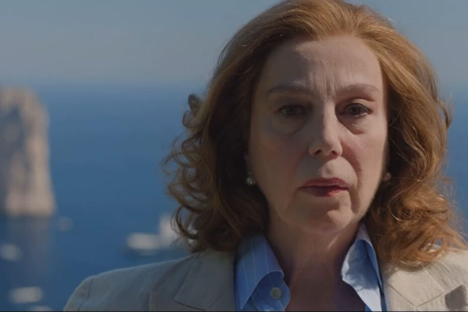 Un'immagine tratta dal film Parthenope
