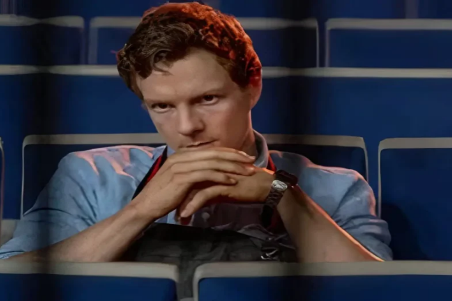 Patrick Gibson in un'immagine di Dexter: Original Sin, tra i migliori spin-off delle Serie Tv