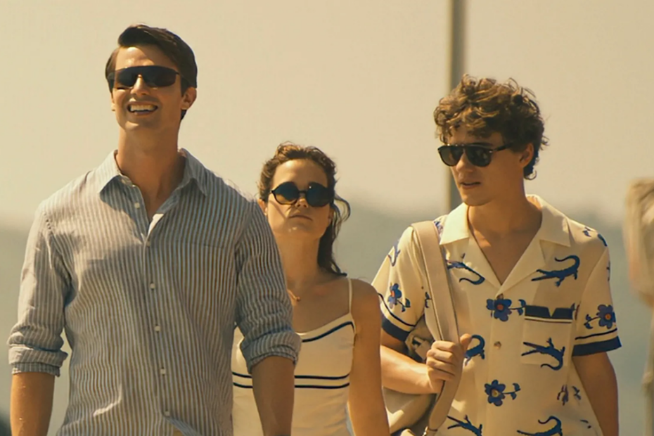 I fratelli Ratliff in un scena di The White Lotus 3, serie tv in arrivo
