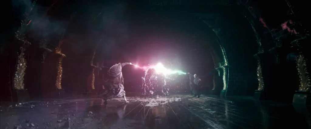 Silente contro Voldermort nel film Harry Potter e L'Ordine della Fenice