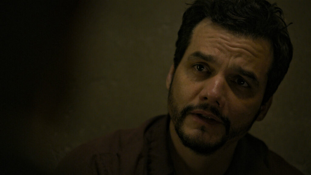 Wagner Moura è Manny nella serie Apple TV+