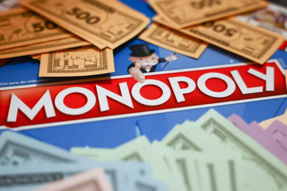 Monopoly: il classico gioco da tavolo diventa una serie tv reality su Netflix