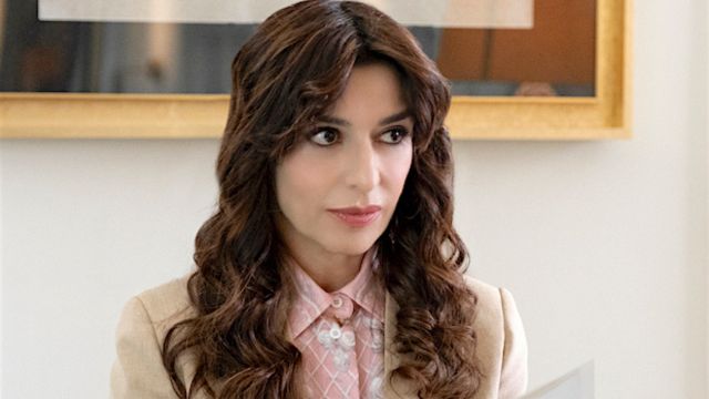 Sabrina Impacciatore, una delle migliori attrici italiane, in una scena di The White Lotus 2