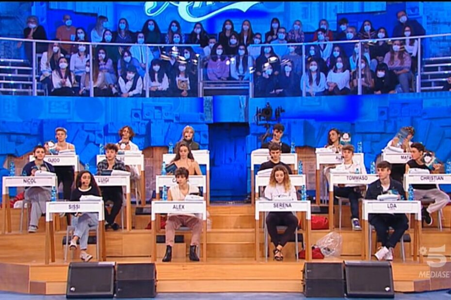 Gli ex allievi di Amici di Maria De Filippi