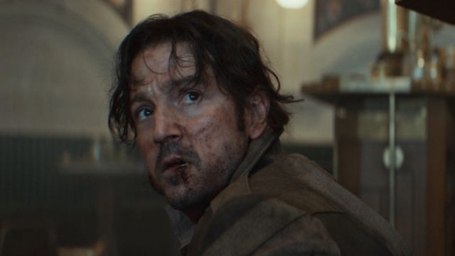 Cassian Andor durante il massacro su Ghorman