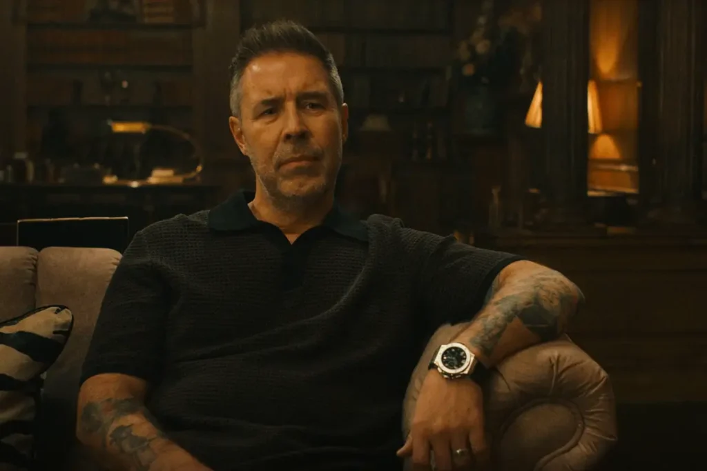 Paddy Considine è Kevin Harrigan nella serie di Guy Ritchie