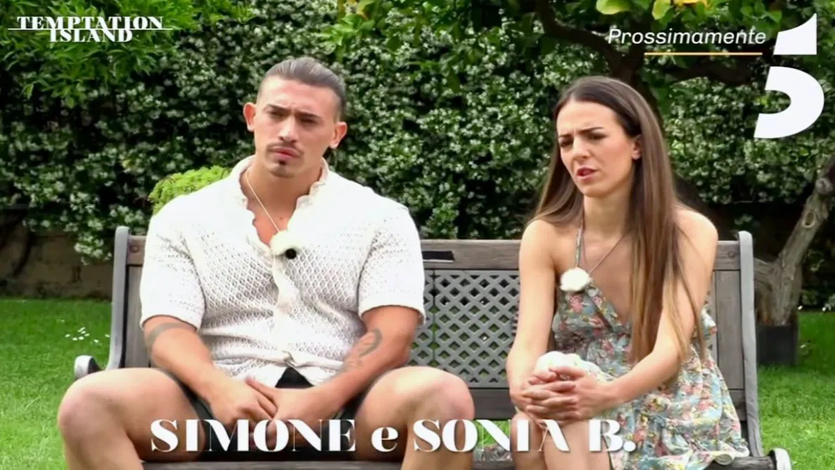 Simone e Sonia, la nuova coppia di Temptation Island 2025