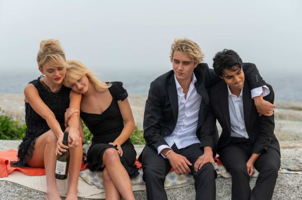 Il cast di We Were Liars, una delle peggiori Serie Tv del periodo