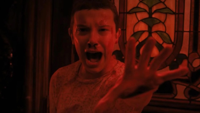 Eleven in una scena della serie