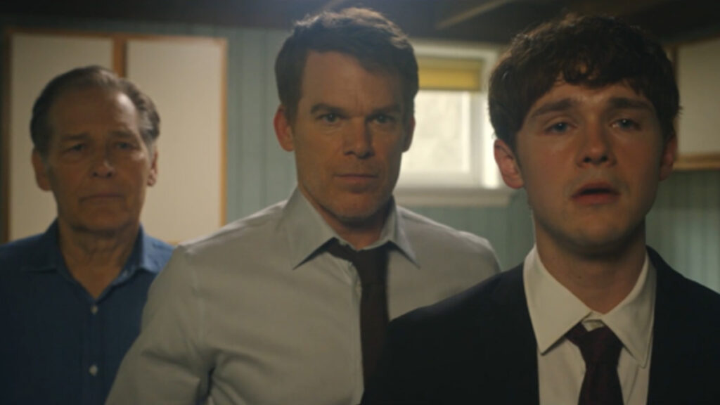 Dexter, Harry e Harrison in una scena di Dexter: Resurrection, una delle migliori serie tv da vedere