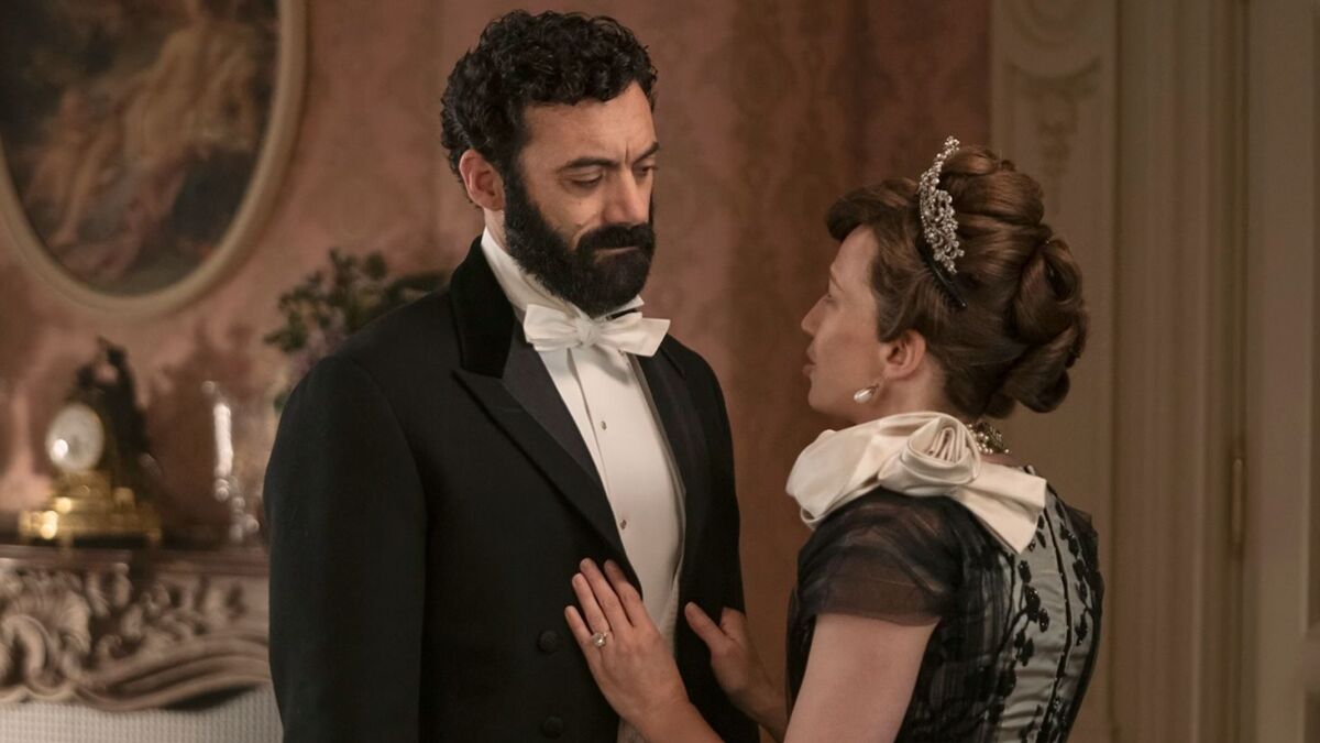 Larry Russell e Bertha Russell nel finale della terza stagione