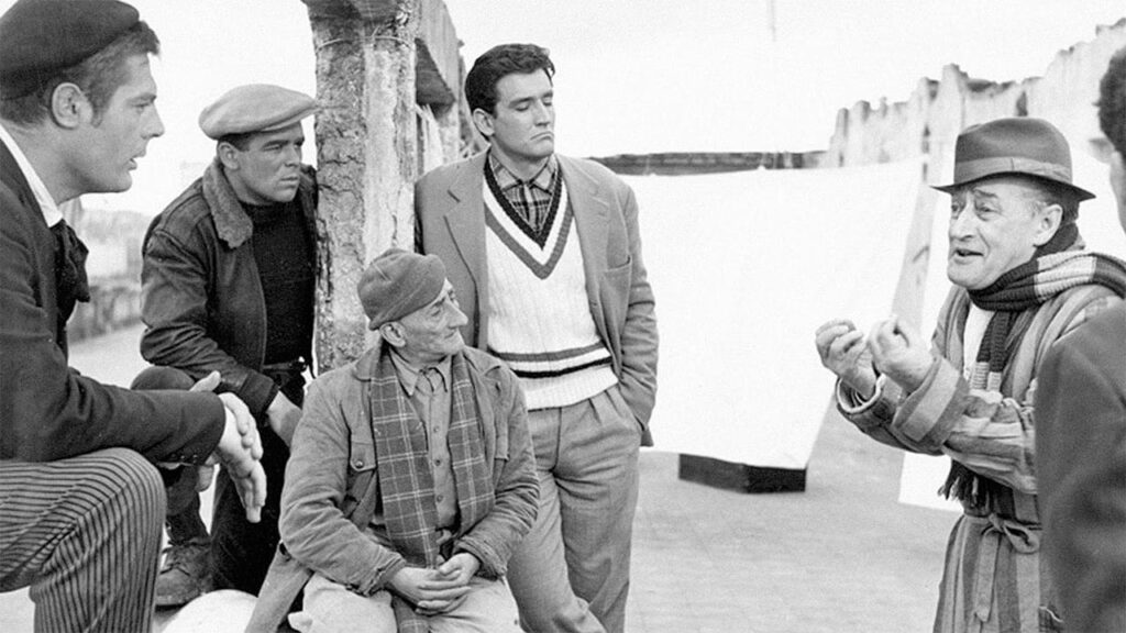 Totò e una parte del cast de I Soliti Ignoti, uno dei migliori film italiani