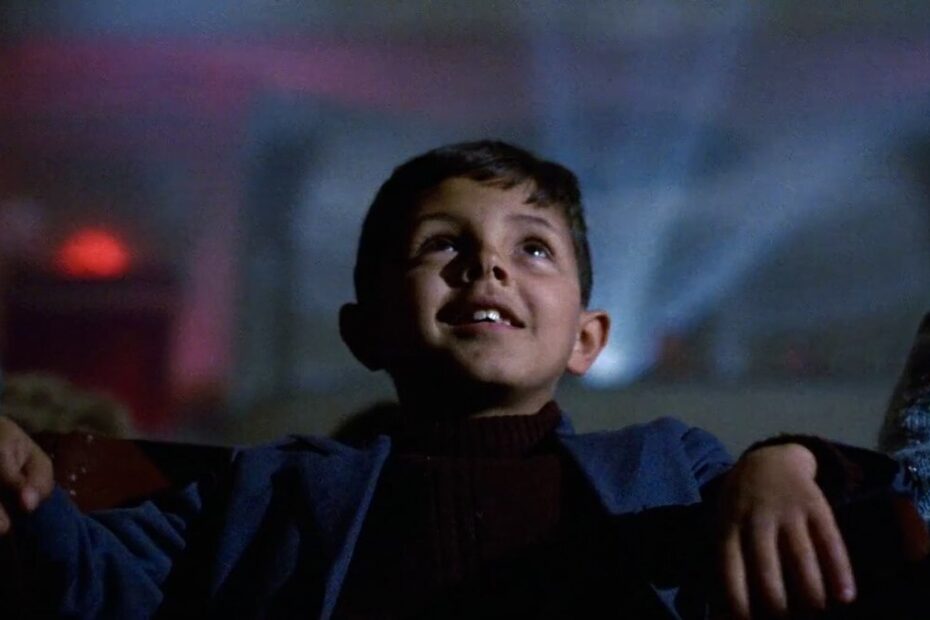 Una scena tratta da Nuovo Cinema Paradiso, uno dei migliori film italiani