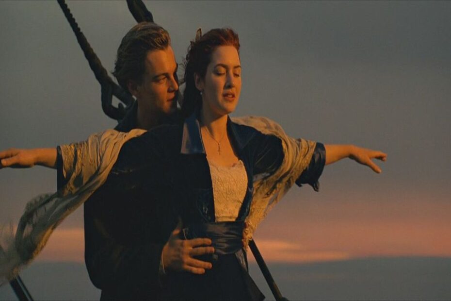 Jack e Rose in una scena di Titanic, uno dei film più sopravvalutati