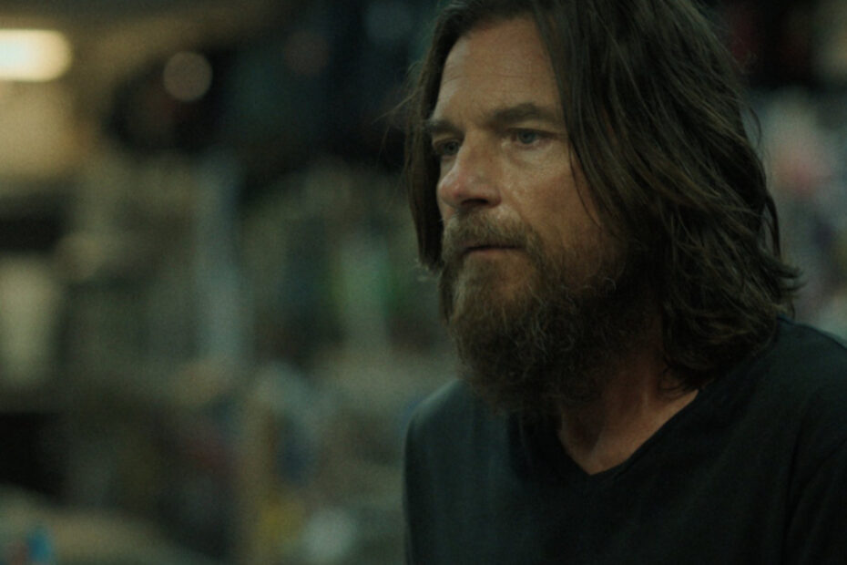 Black Rabbit: un immagine del personaggio interpretato da Jason Bateman