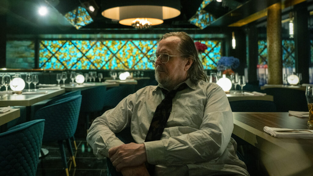 Gary Oldman è Jackson Lamb nella serie spy di Apple TV+