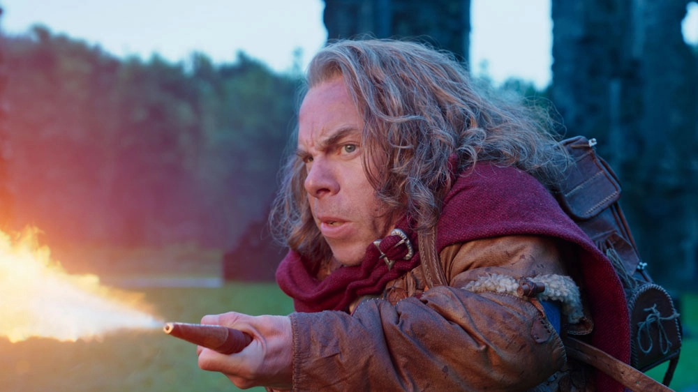Warwick Davis in una scena di Willow, tra le Serie Tv da vedere