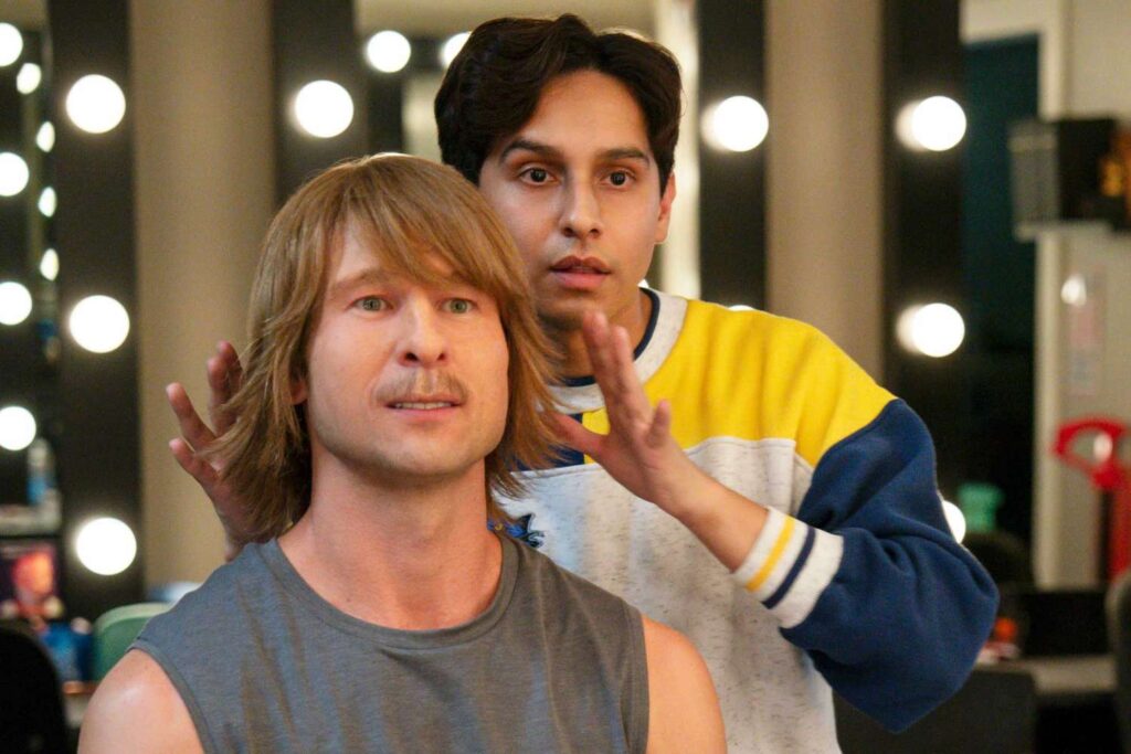 La trasformazione di Russ Holliday in Chad Powers