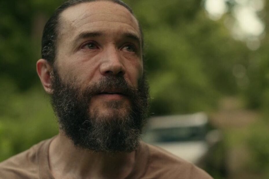 Tom Pelphrey in una delle scene finali di Task 1x06