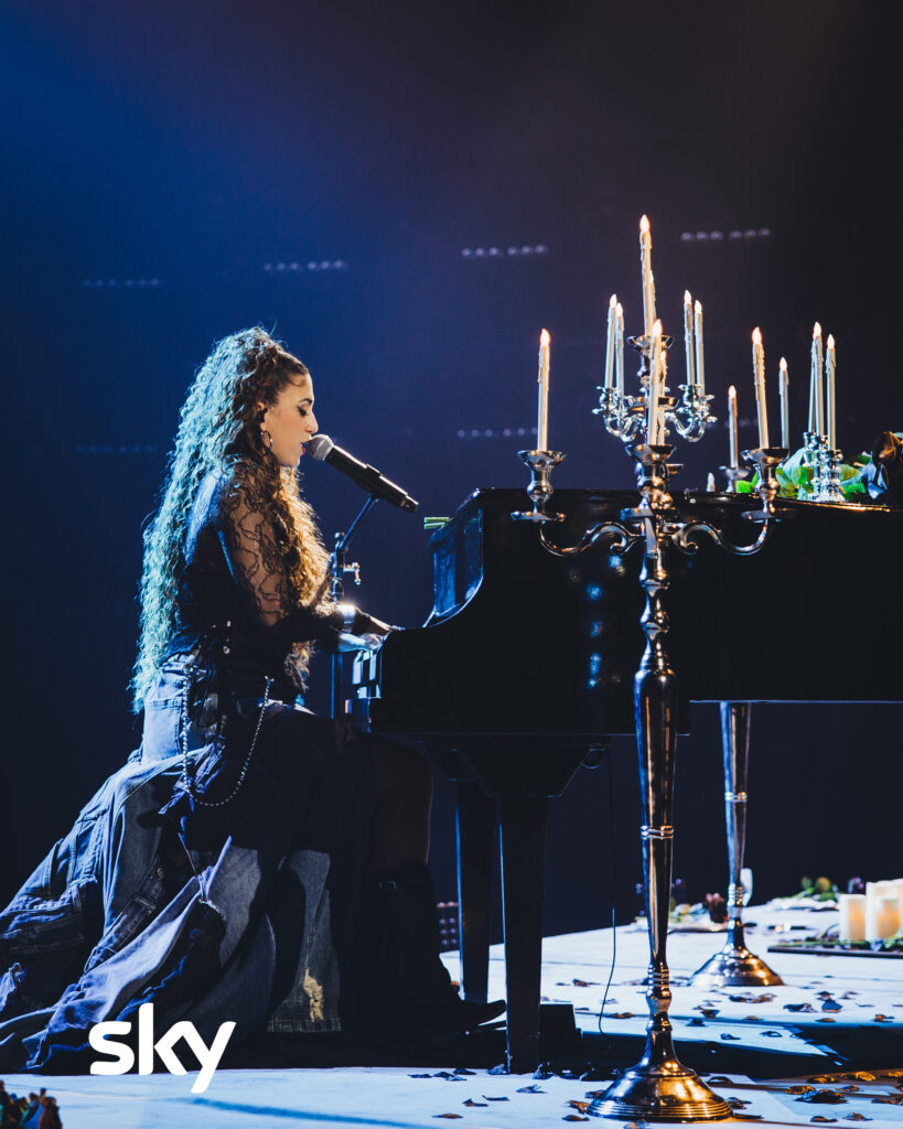 Delia alla serata inediti di X Factor 2025 - Immagini concesse da Sky Italia