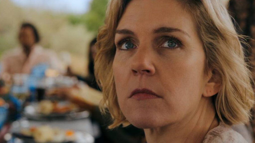 Rhea Seehorn, la protagonista di Pluribus