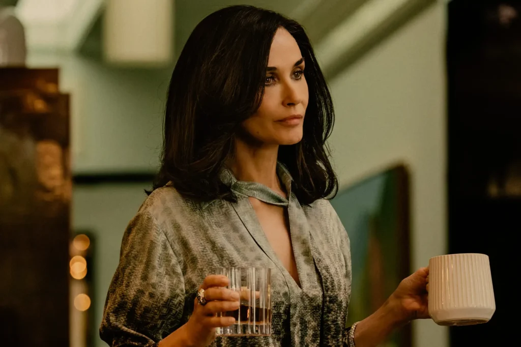 Dami Moore è Cami Miller, la nuova proprietaria della M-Tex Oil