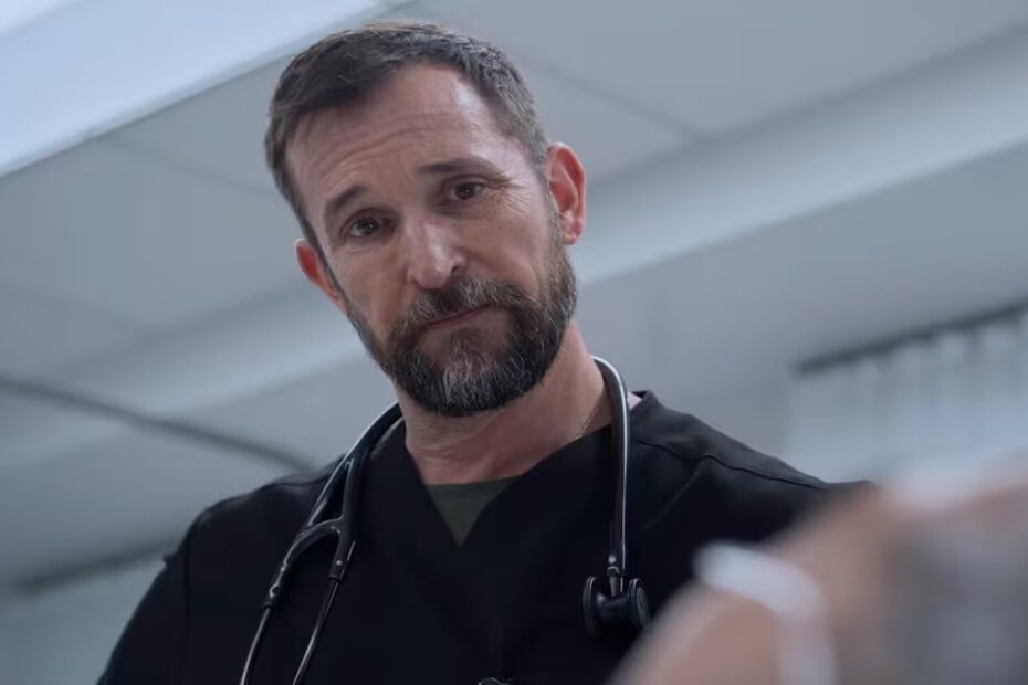 Noah Wyle in una scena del trailer di The Pitt 2