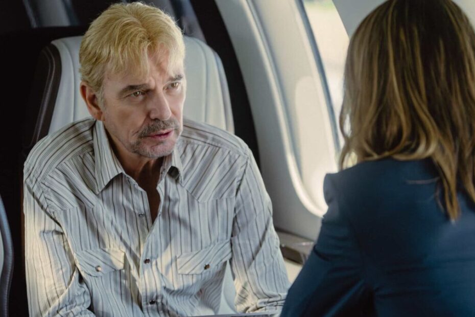 Tommy Norris e Rebecca Falcone di ritorno da Midland in Landman 2x08