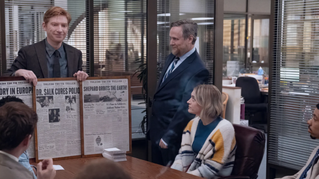 Una scena di The Paper