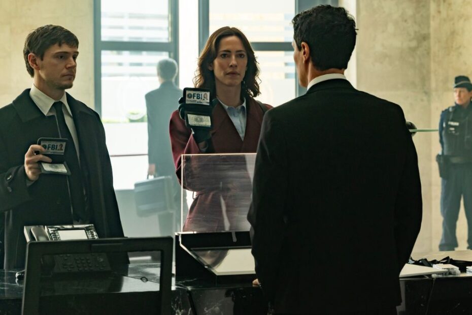 Evan Peters e Rebecca Hall sono i protagonisti di The Beauty