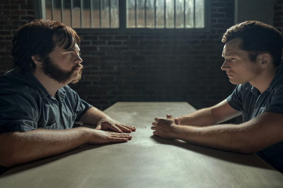 una scena di Black Bird, una delle serie tv da vedere dopo Mindhunter