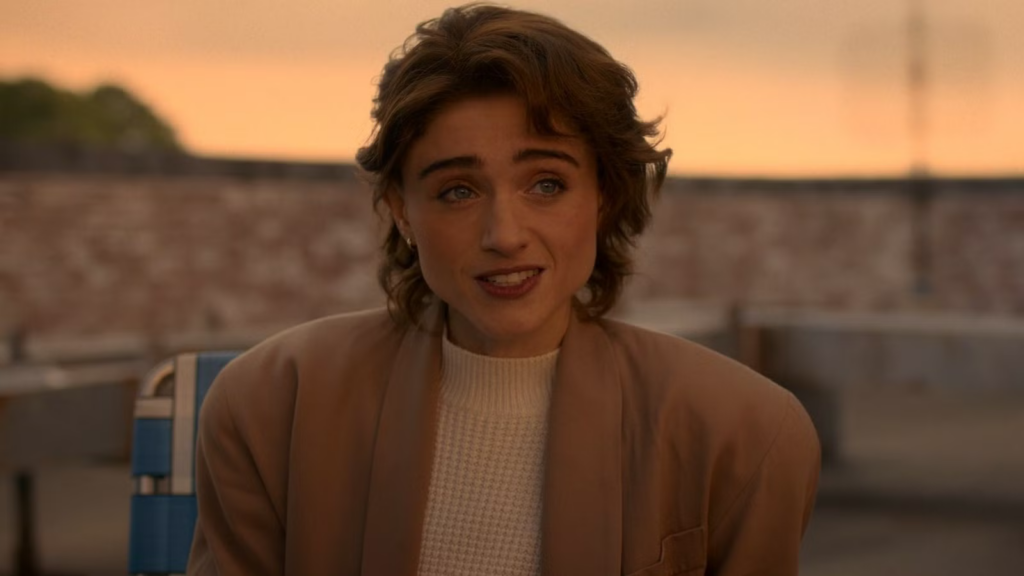 Nancy in una scena dell'ultima puntata di Stranger Things 
