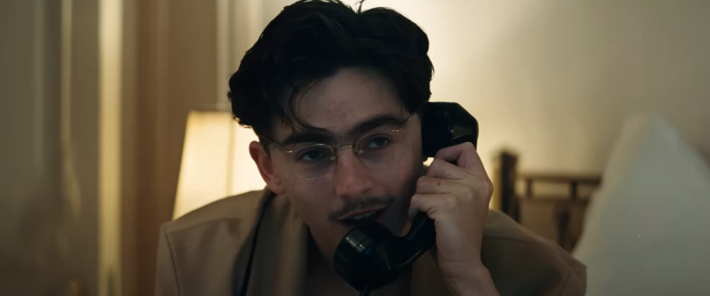 Timothée Chalamet in una scena di Marty Supreme