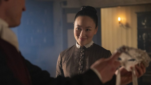 i domestici aiutano sophie in bridgerton 4